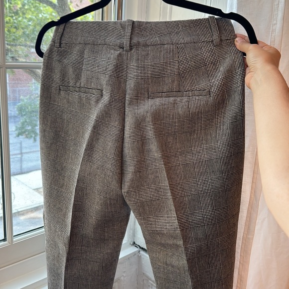 Zara Suit - Picture 6 of 7